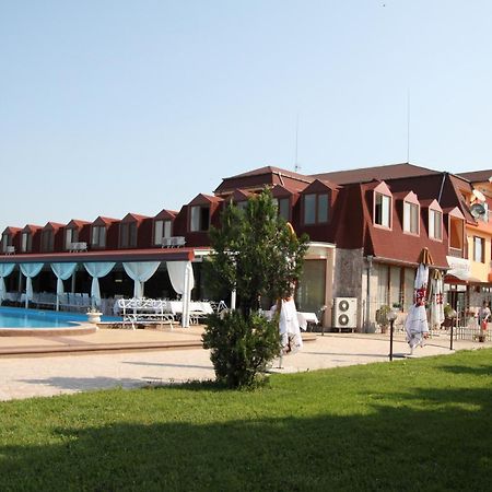 Complex Racic Ξενοδοχείο Voyvodinovo Εξωτερικό φωτογραφία