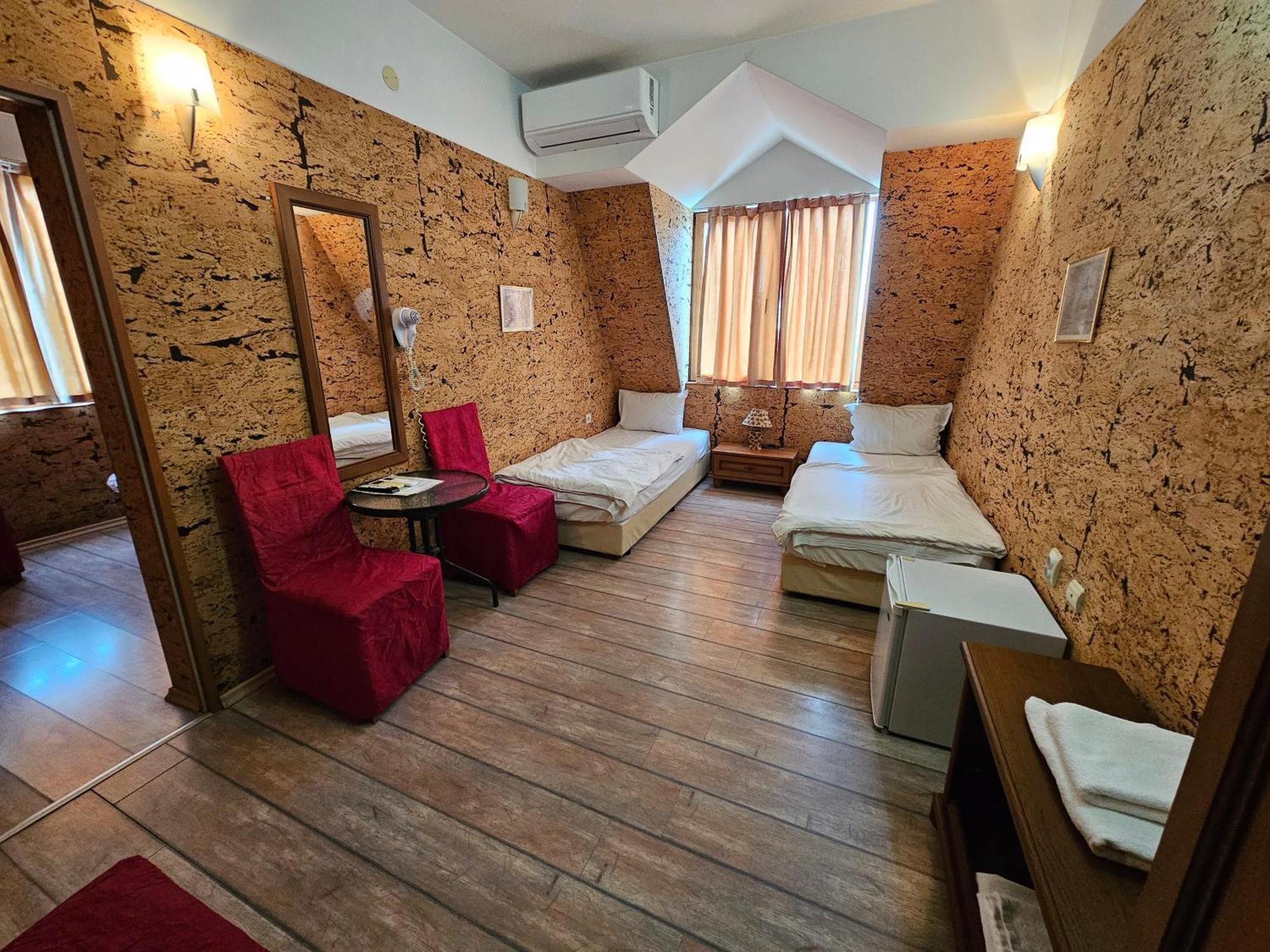 Complex Racic Ξενοδοχείο Voyvodinovo Εξωτερικό φωτογραφία